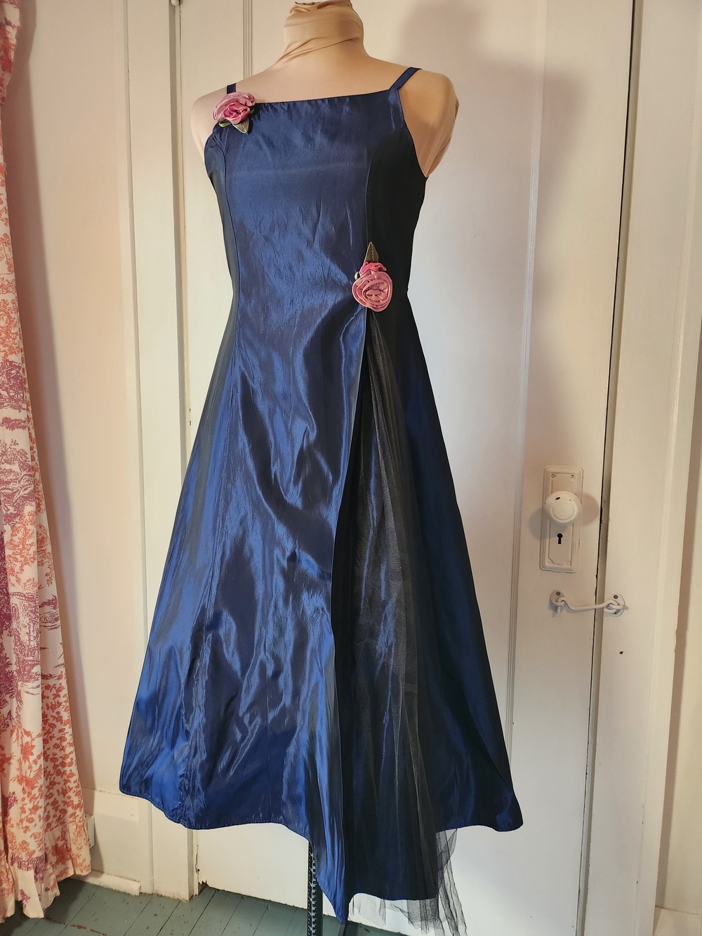 VTG NWT 90s/Y2K Iridescent Midnight Blue Satin Tulle Pink Roses Formal Dress